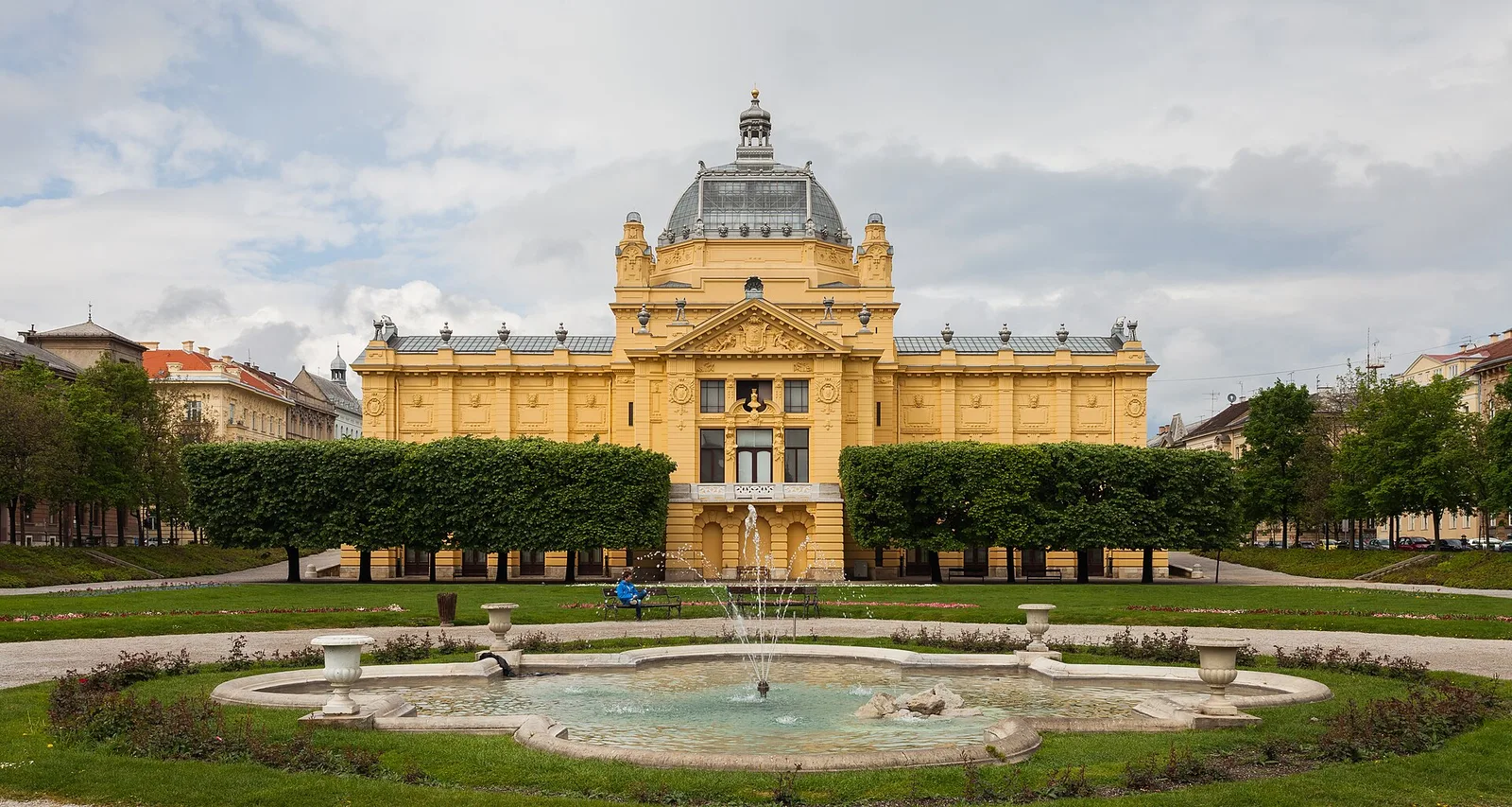 Art Pavilion facade and fountain across King Tomislav Square in 2014