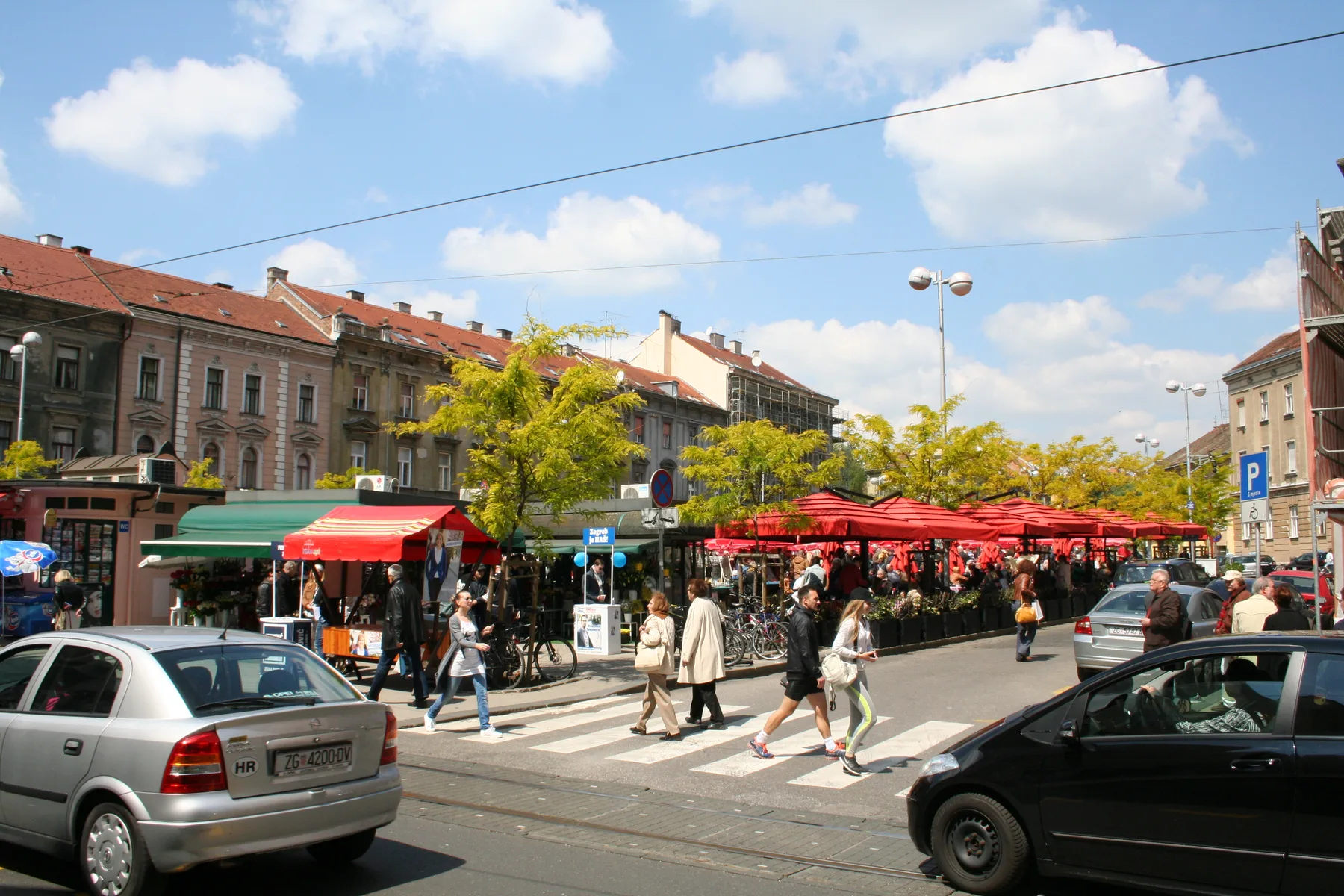 Wide April 2017 view across Britanski trg market and surrounding traffic