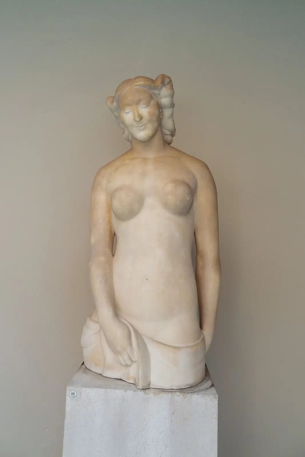 Standing female stone sculpture at Meštrović Atelier in Zagreb